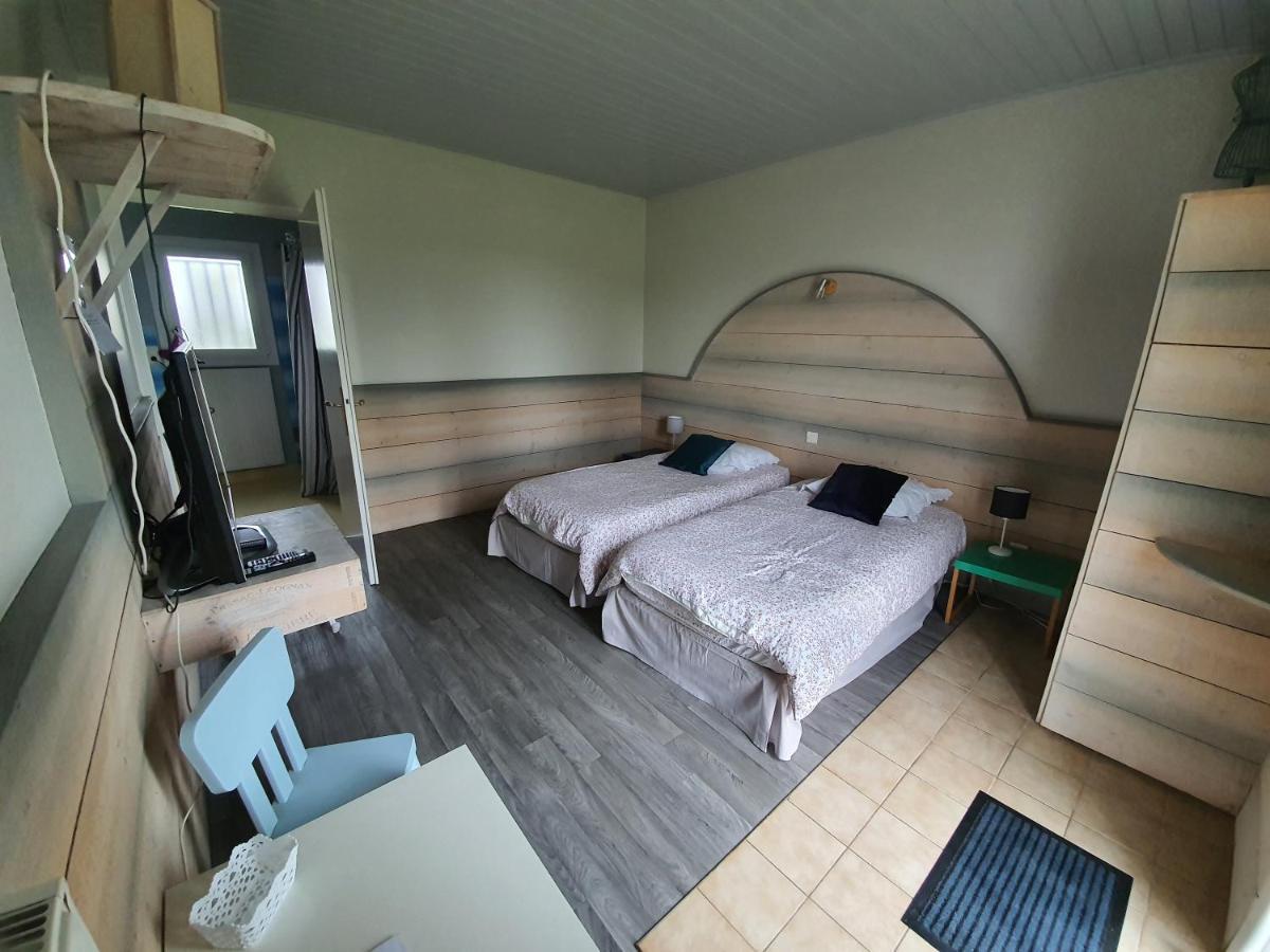 Auberge Des Etiers Chambres D'Hotes Beauvoir sur Mer Ruang foto